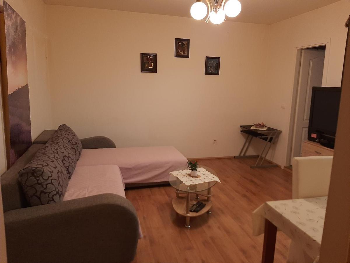 Apartment Mia Ровинь Экстерьер фото