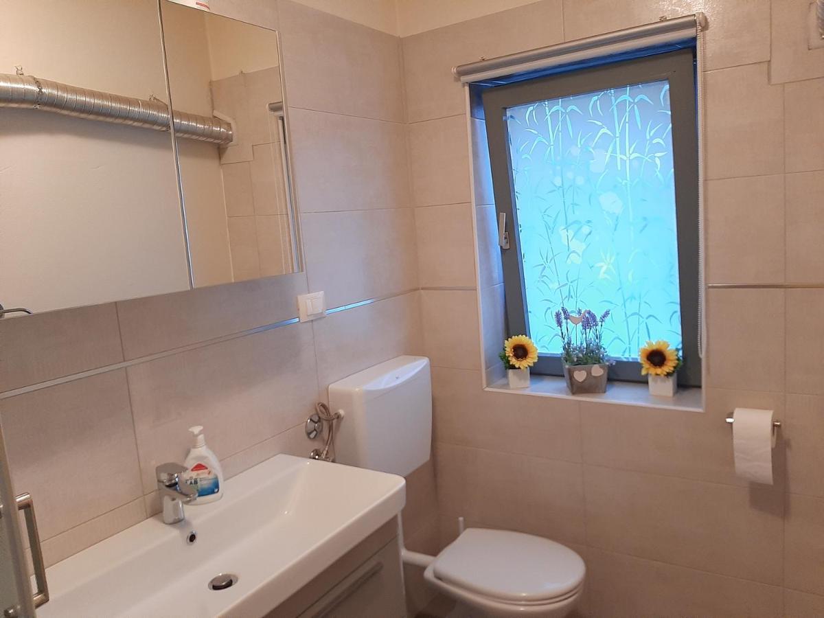 Apartment Mia Ровинь Экстерьер фото